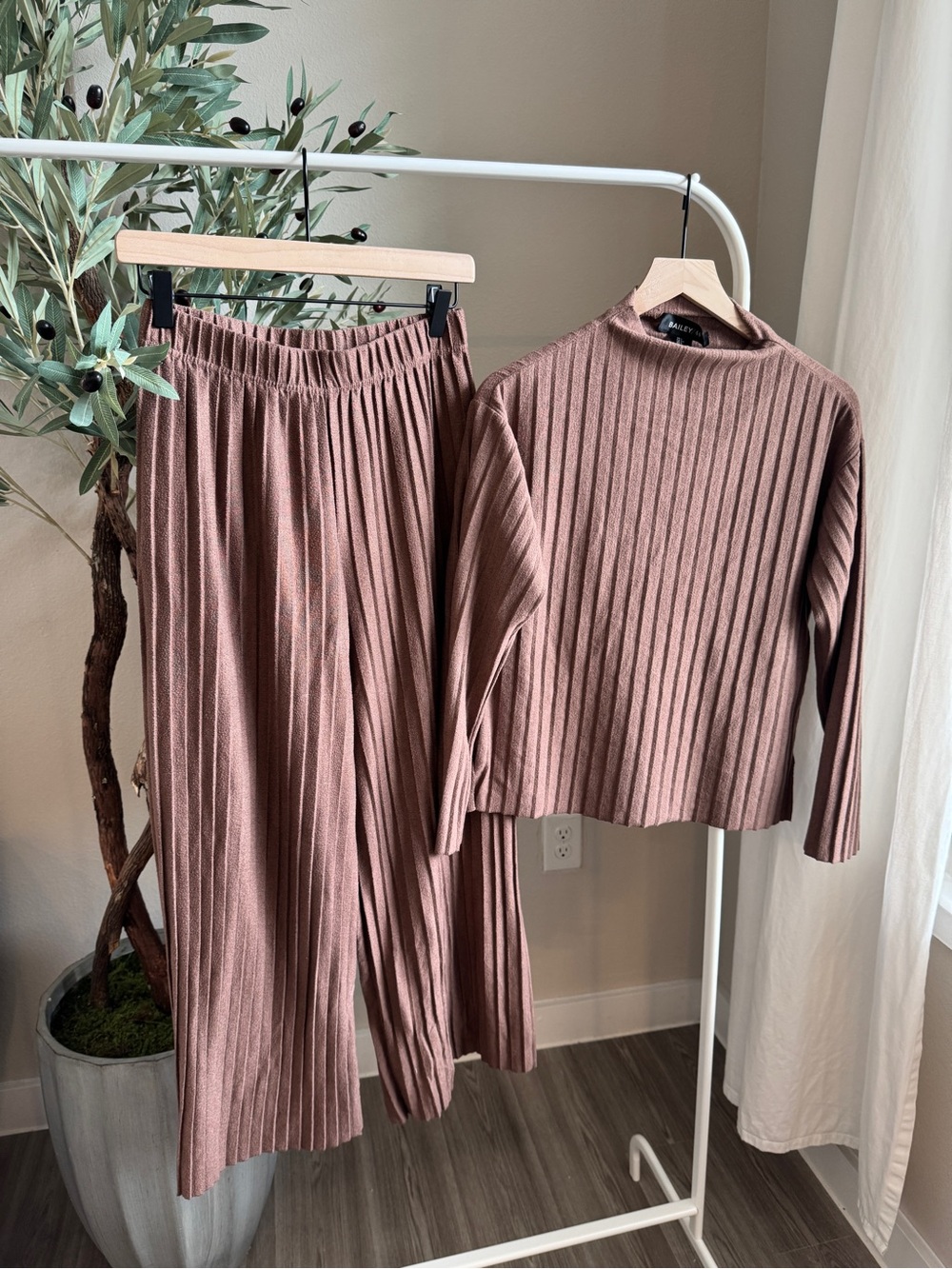 Bailey 44 Two-Piece Set in Brown Pleated Top and Wide Leg Pants Size S
